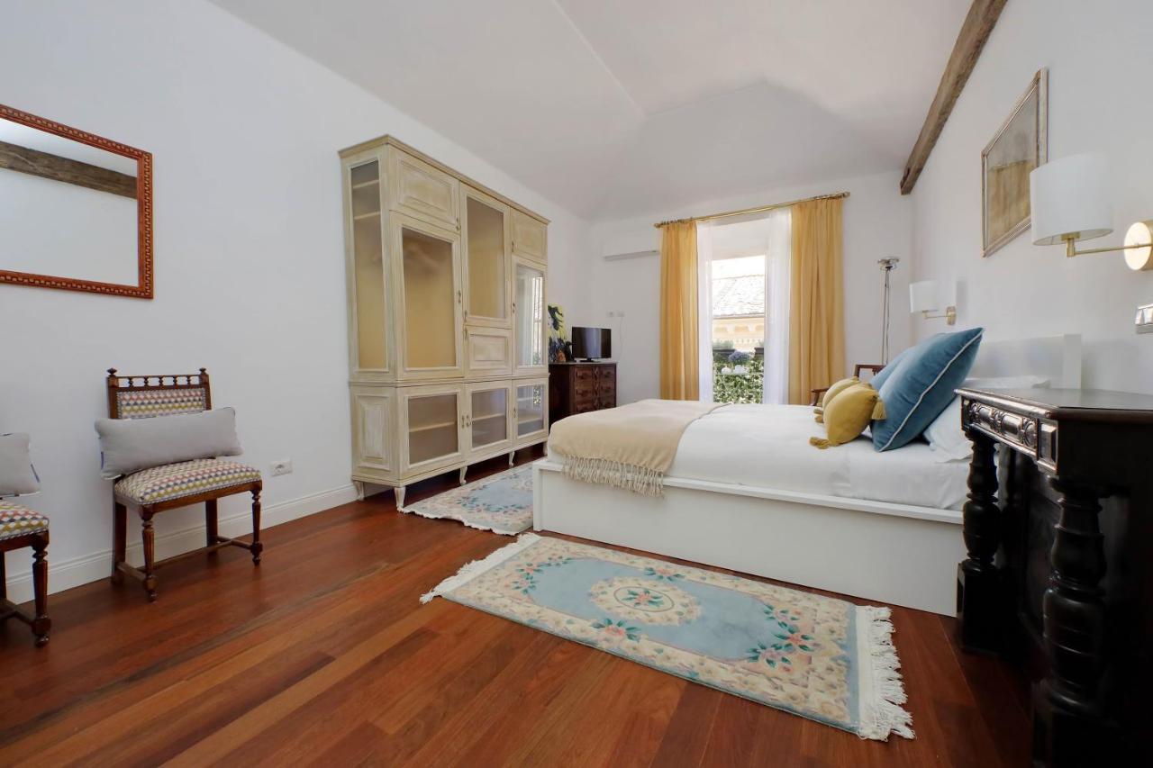 Ych-Penthouse Fiammetta A Piazza Navona Apartment Roma Ngoại thất bức ảnh